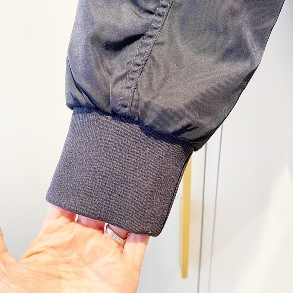 𝅺aritzia Babaton Gillian Bomber - Picture 11 of 14